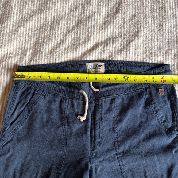 Burton Snowboards ‘Joy Pant’ navy joggers - Picture 3 of 6